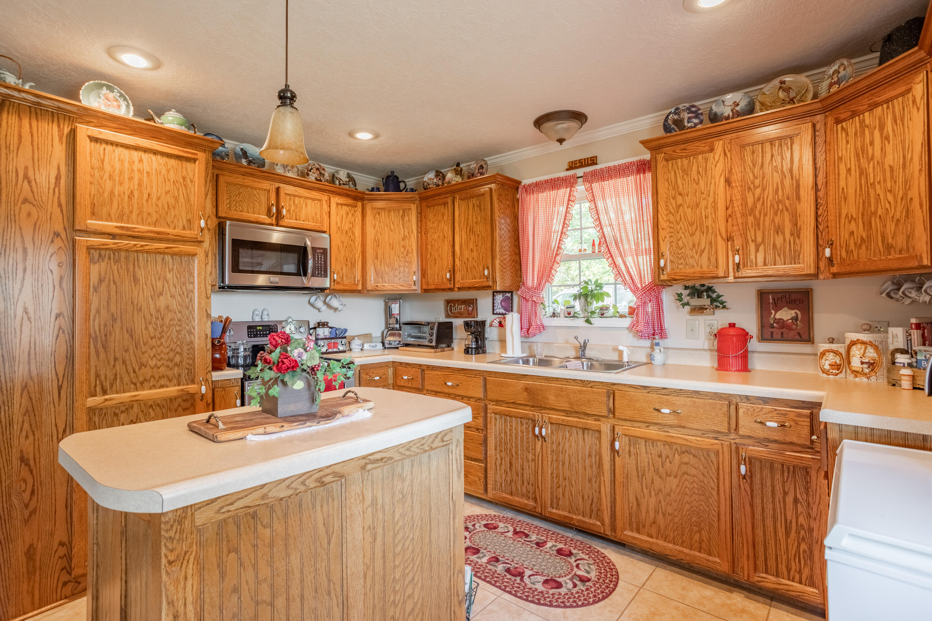 1744 Pyatt Road Property Photo 47