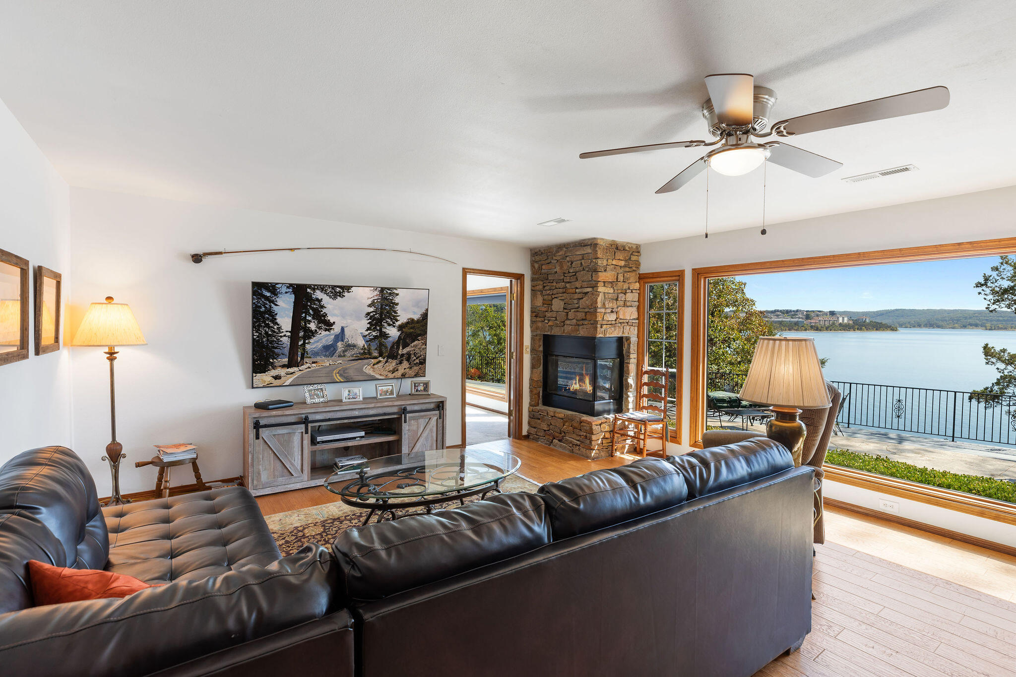 447 Scenic Drive Property Photo 10
