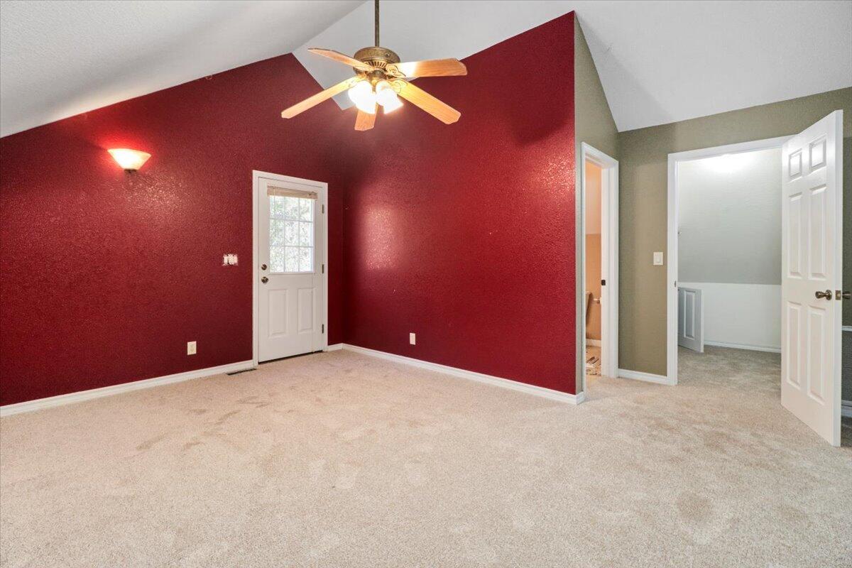 7098 County Road 1320 Property Photo 14