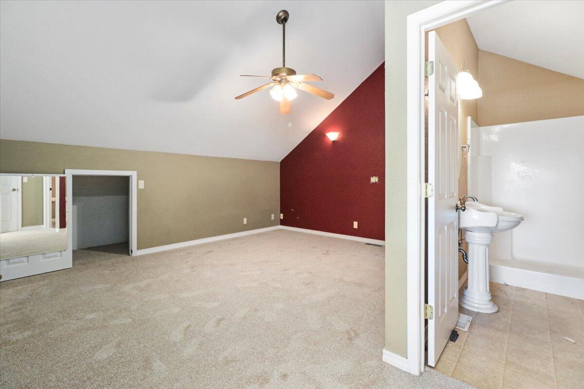 7098 County Road 1320 Property Photo 15