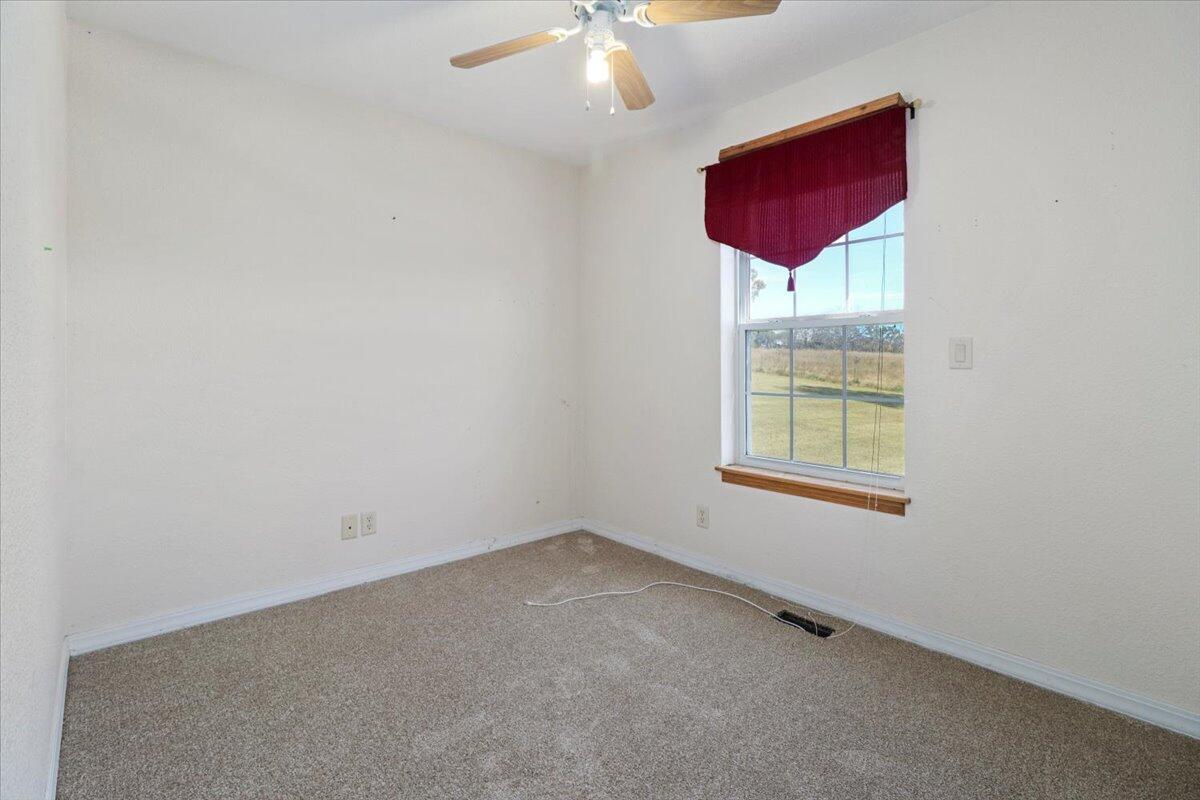 7098 County Road 1320 Property Photo 16