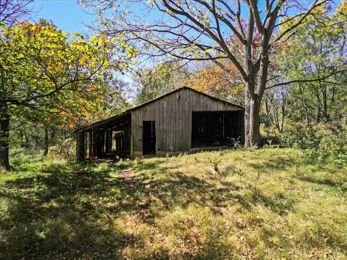 7098 County Road 1320 Property Photo 32