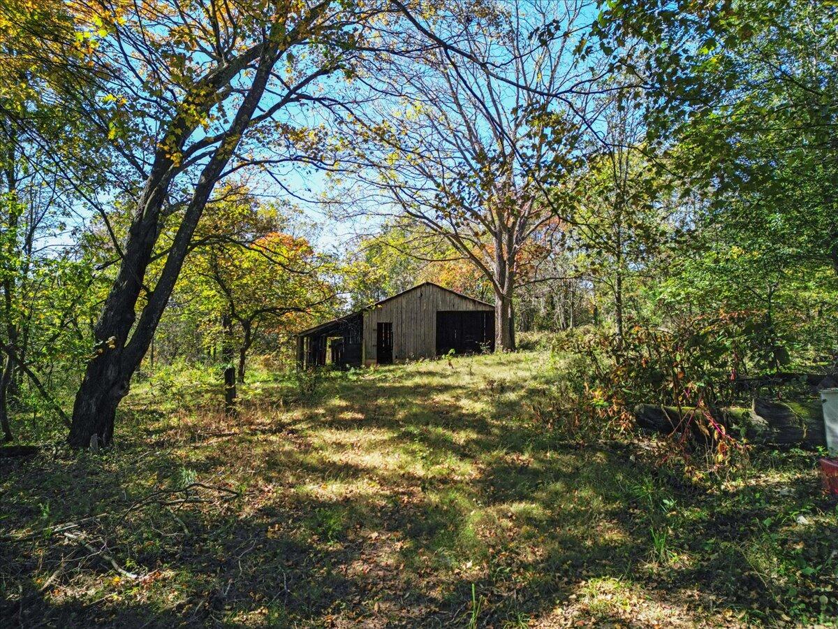 7098 County Road 1320 Property Photo 34