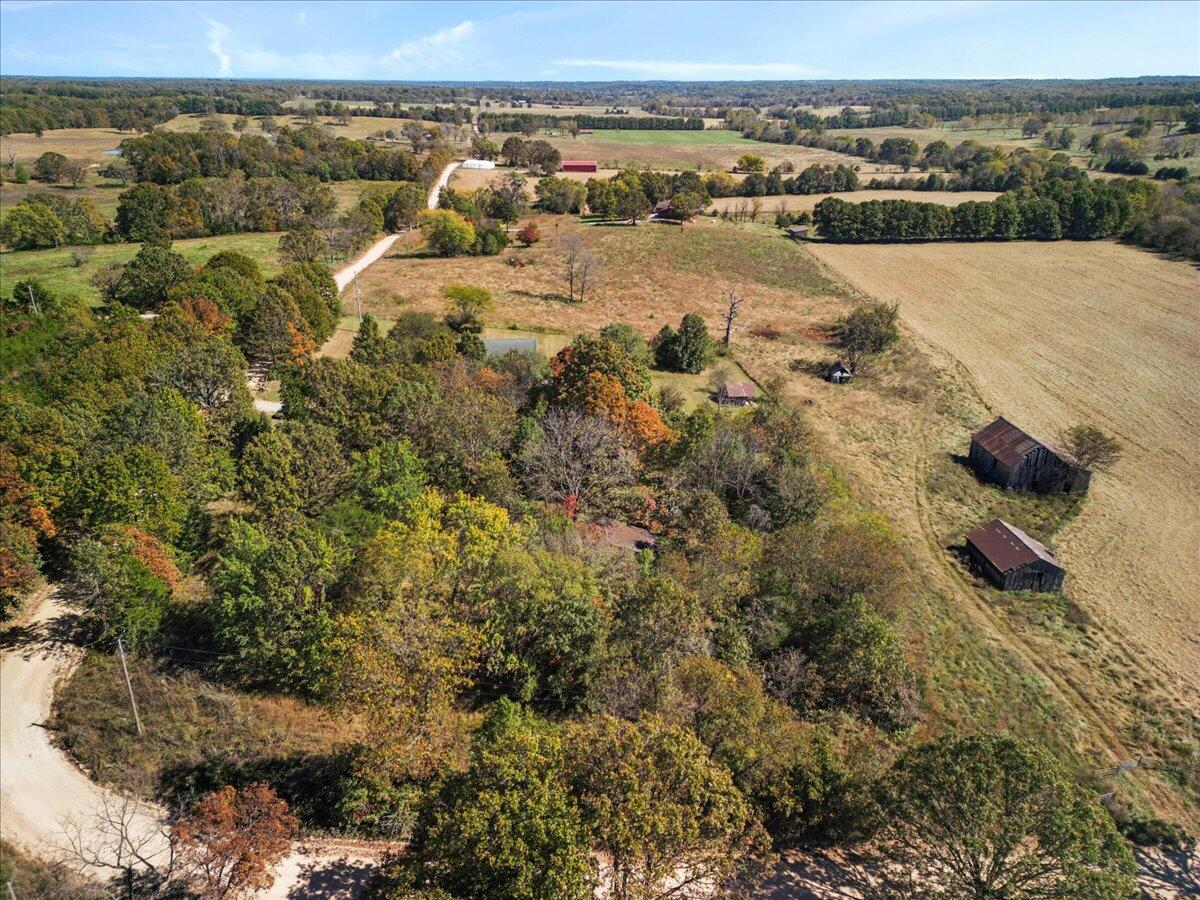 7098 County Road 1320 Property Photo 37