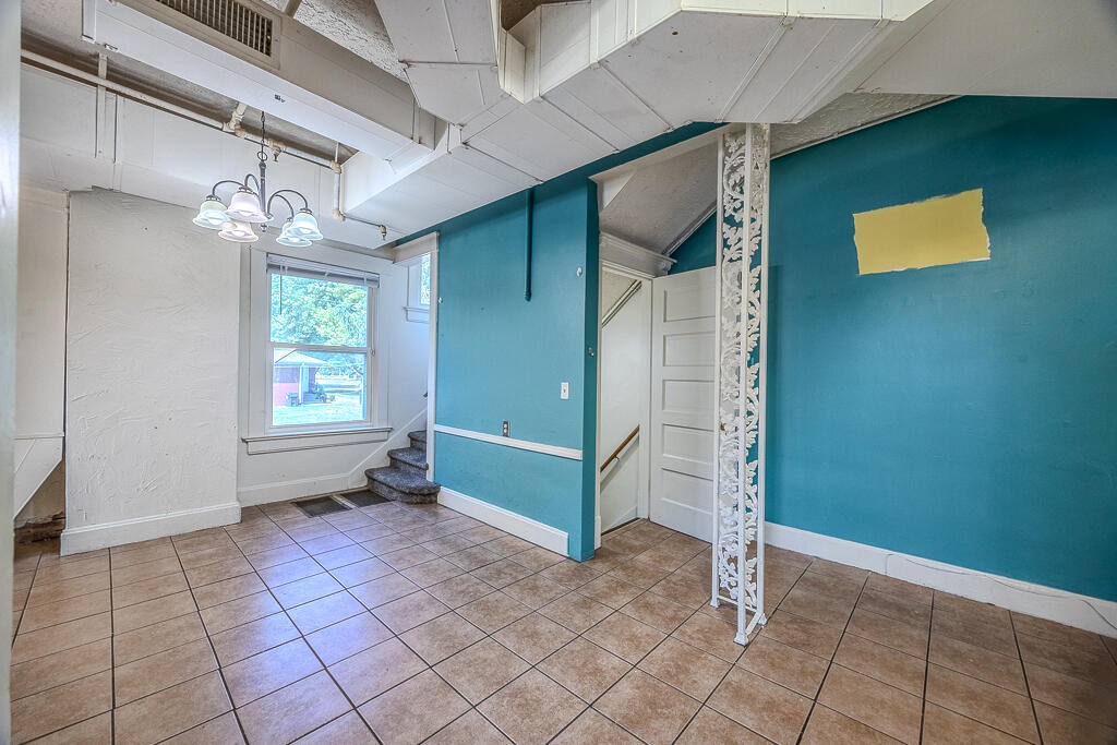 430 West State Street Property Photo 37