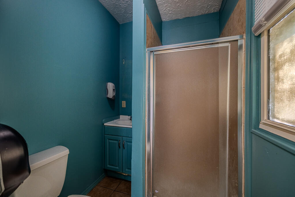 430 West State Street Property Photo 39