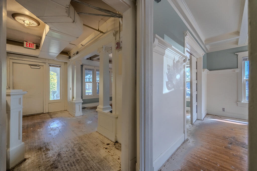 430 West State Street Property Photo 42