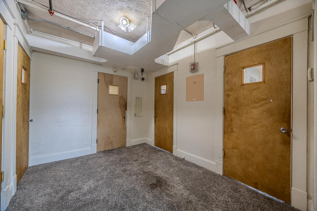 430 West State Street Property Photo 49
