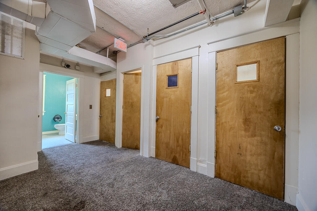 430 West State Street Property Photo 50