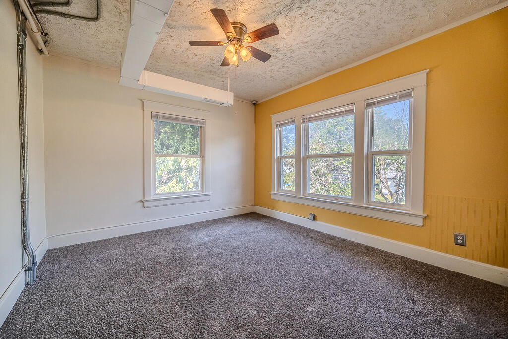 430 West State Street Property Photo 58
