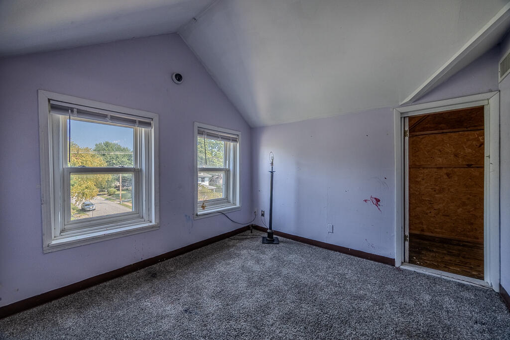 430 West State Street Property Photo 64