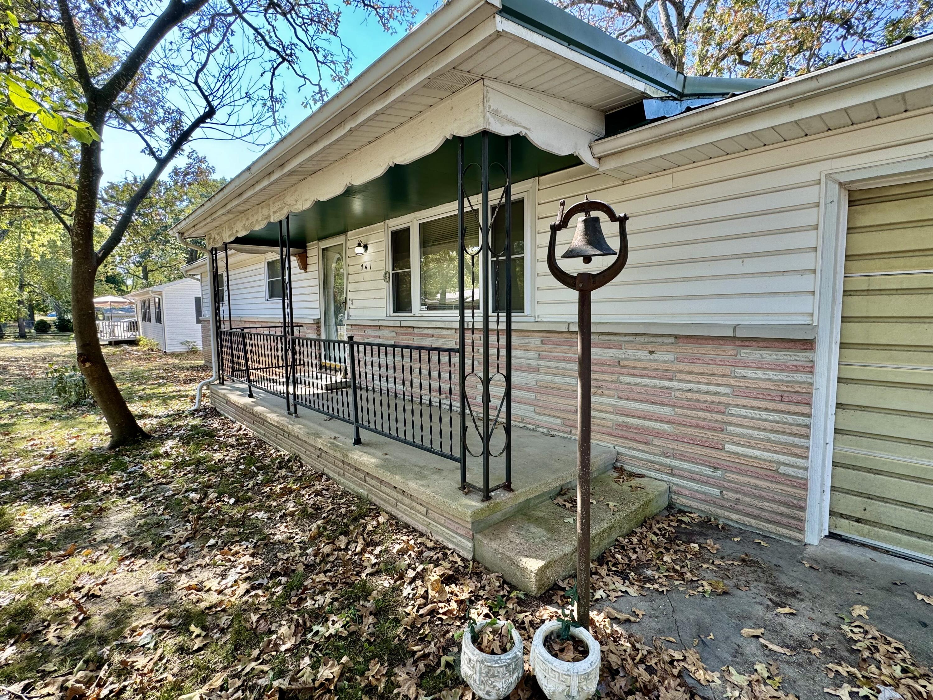 741 Elm Street Property Photo 5