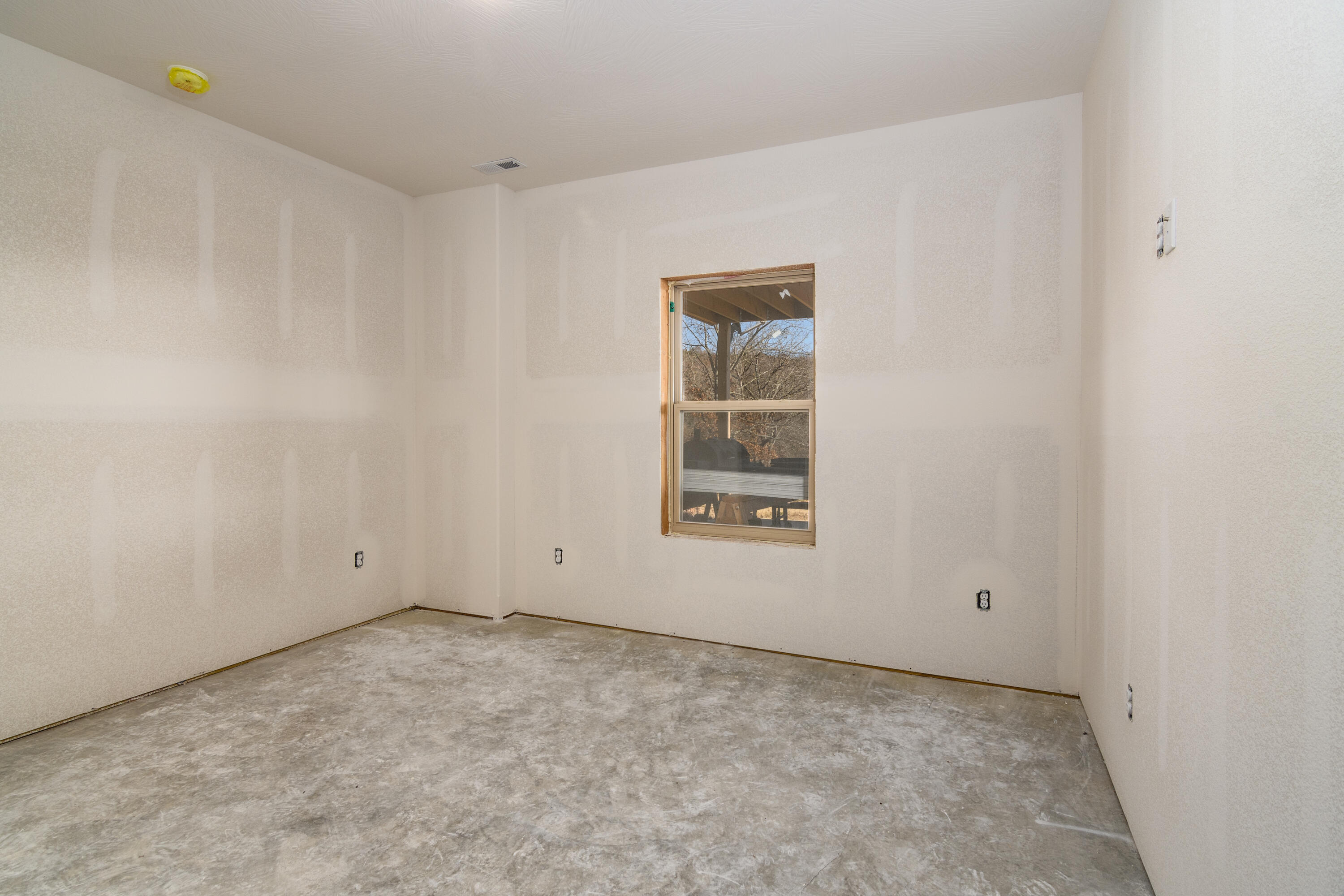 8762 State Hwy 176 Property Photo 41