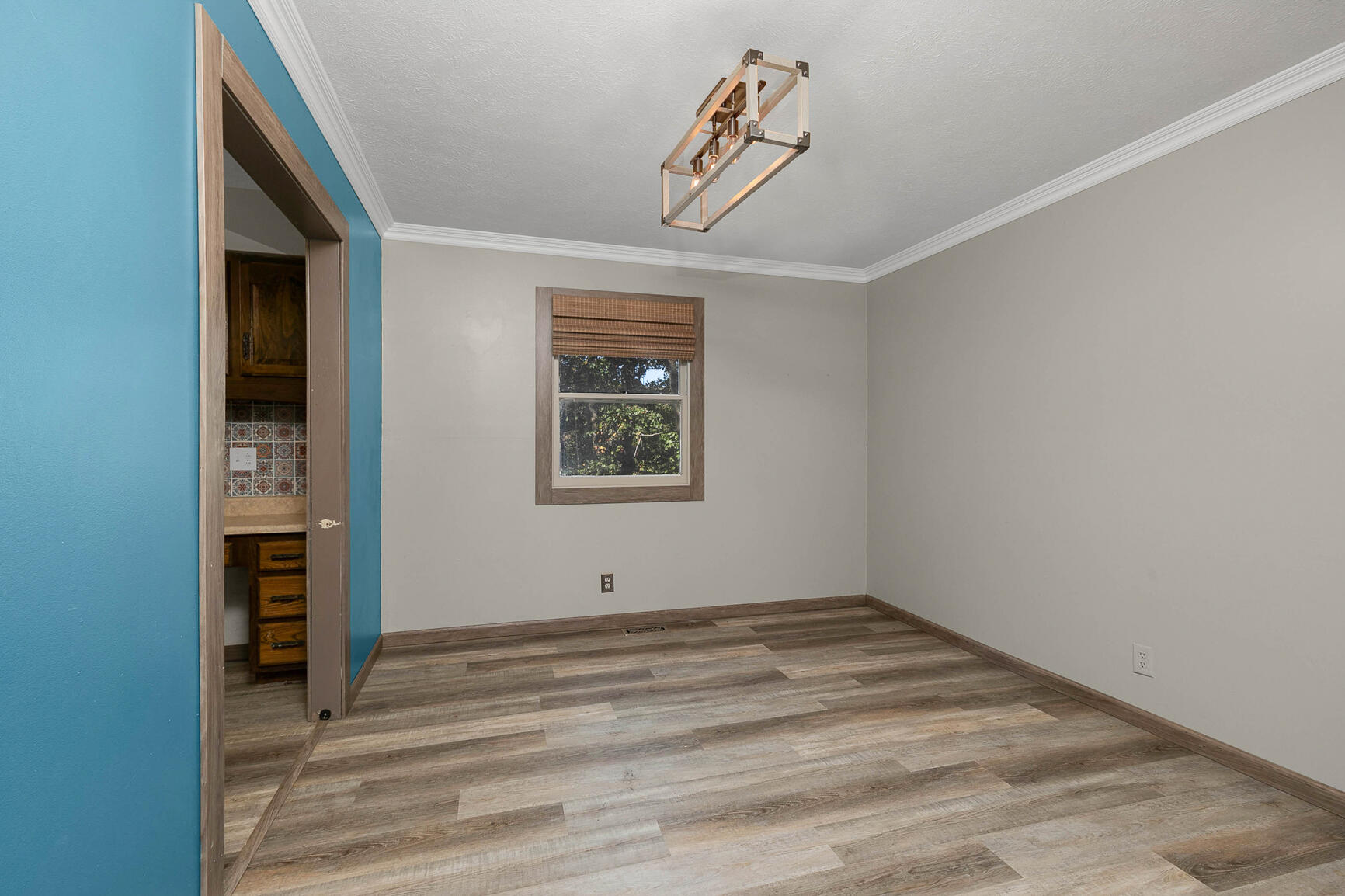 137 Wallen Blf Boulevard Property Photo 9