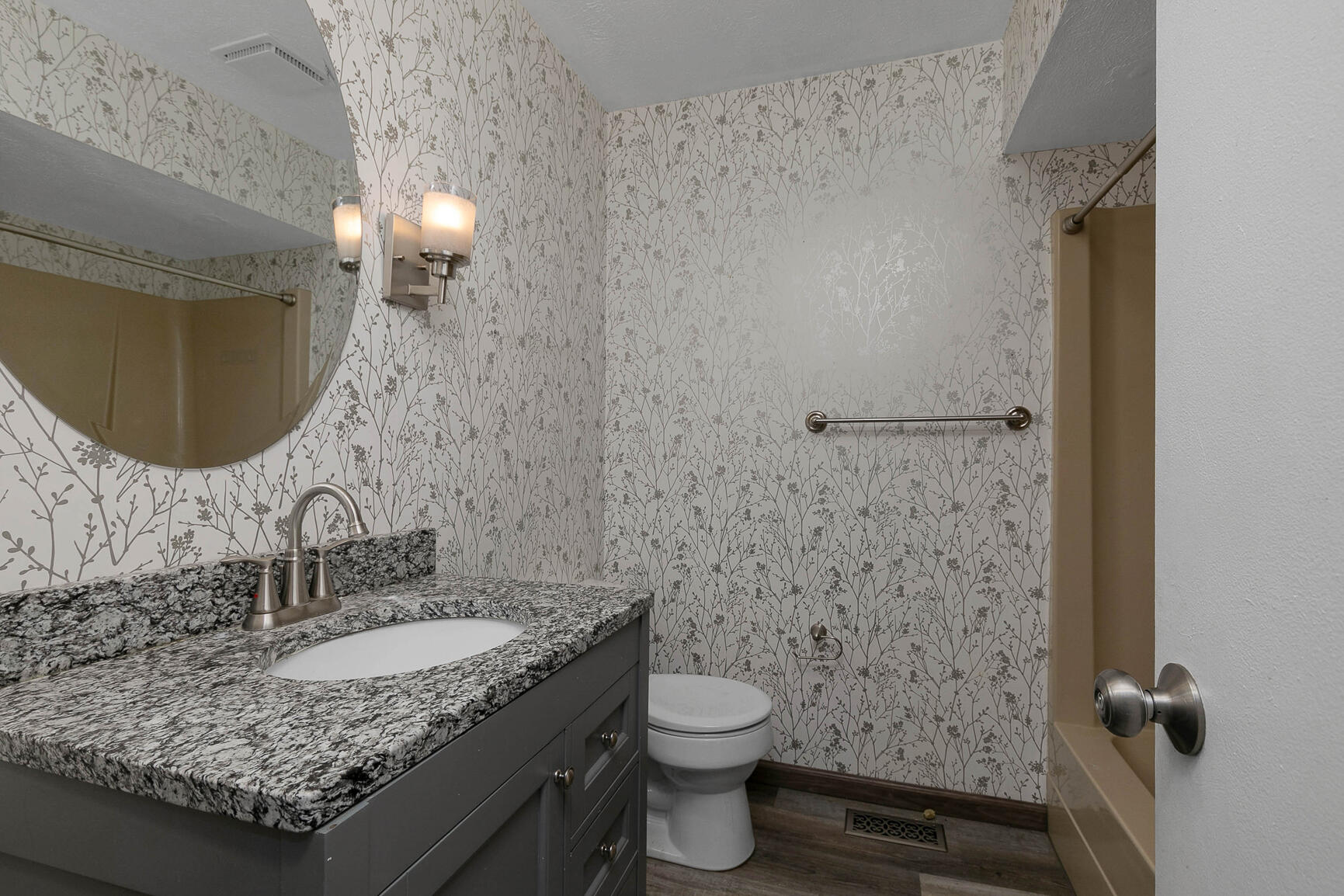 137 Wallen Blf Boulevard Property Photo 17