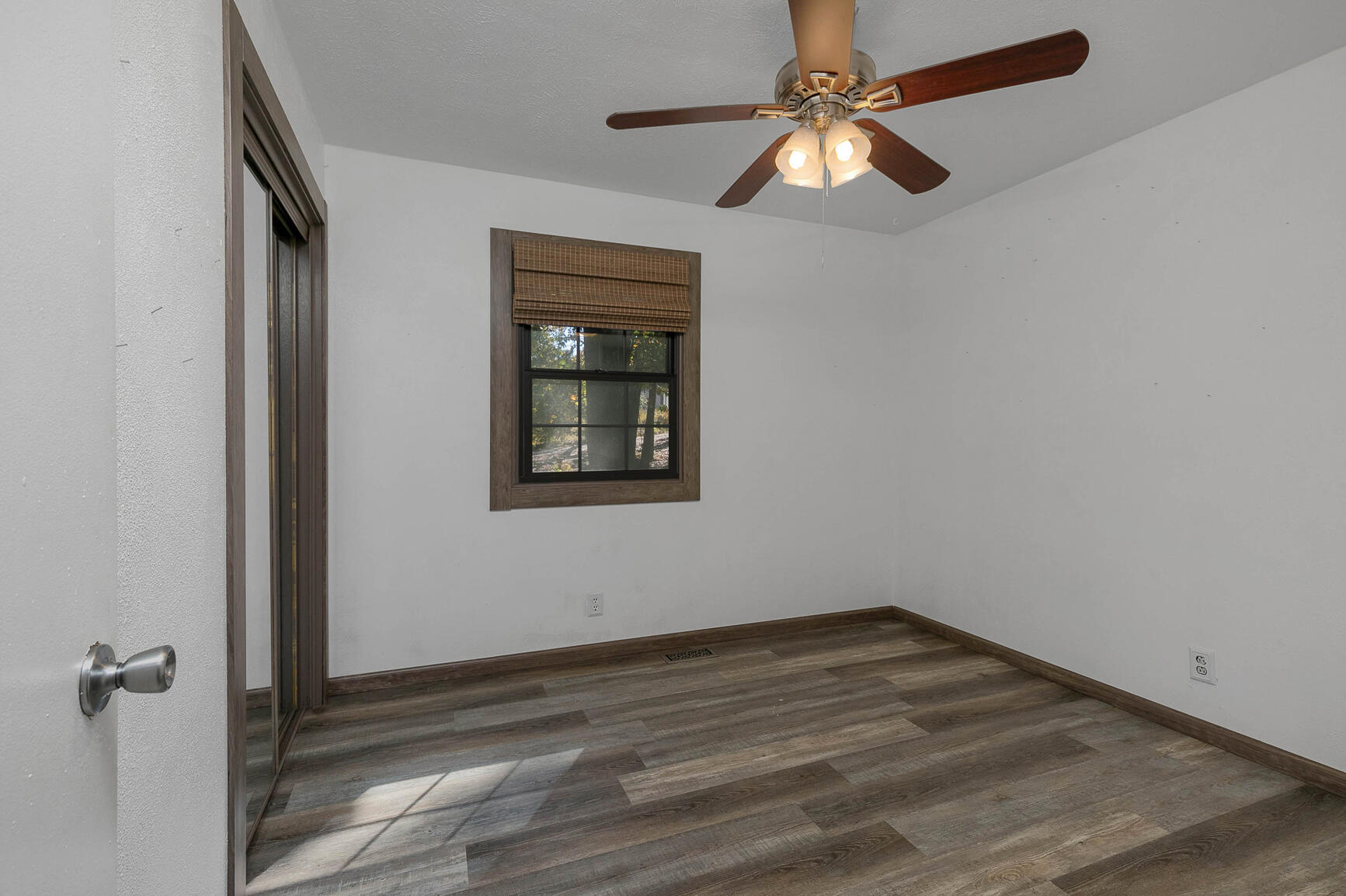 137 Wallen Blf Boulevard Property Photo 23