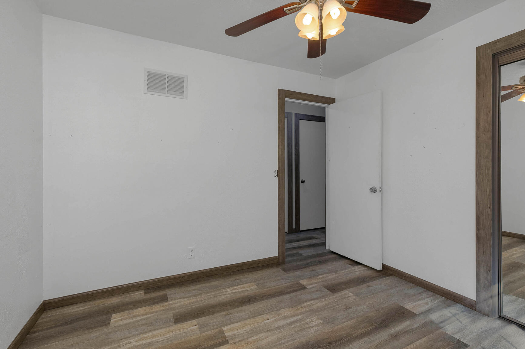137 Wallen Blf Boulevard Property Photo 24
