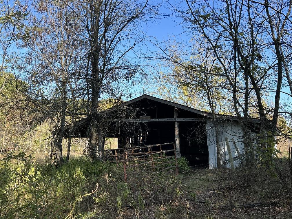 000 Date Drive Property Photo 2