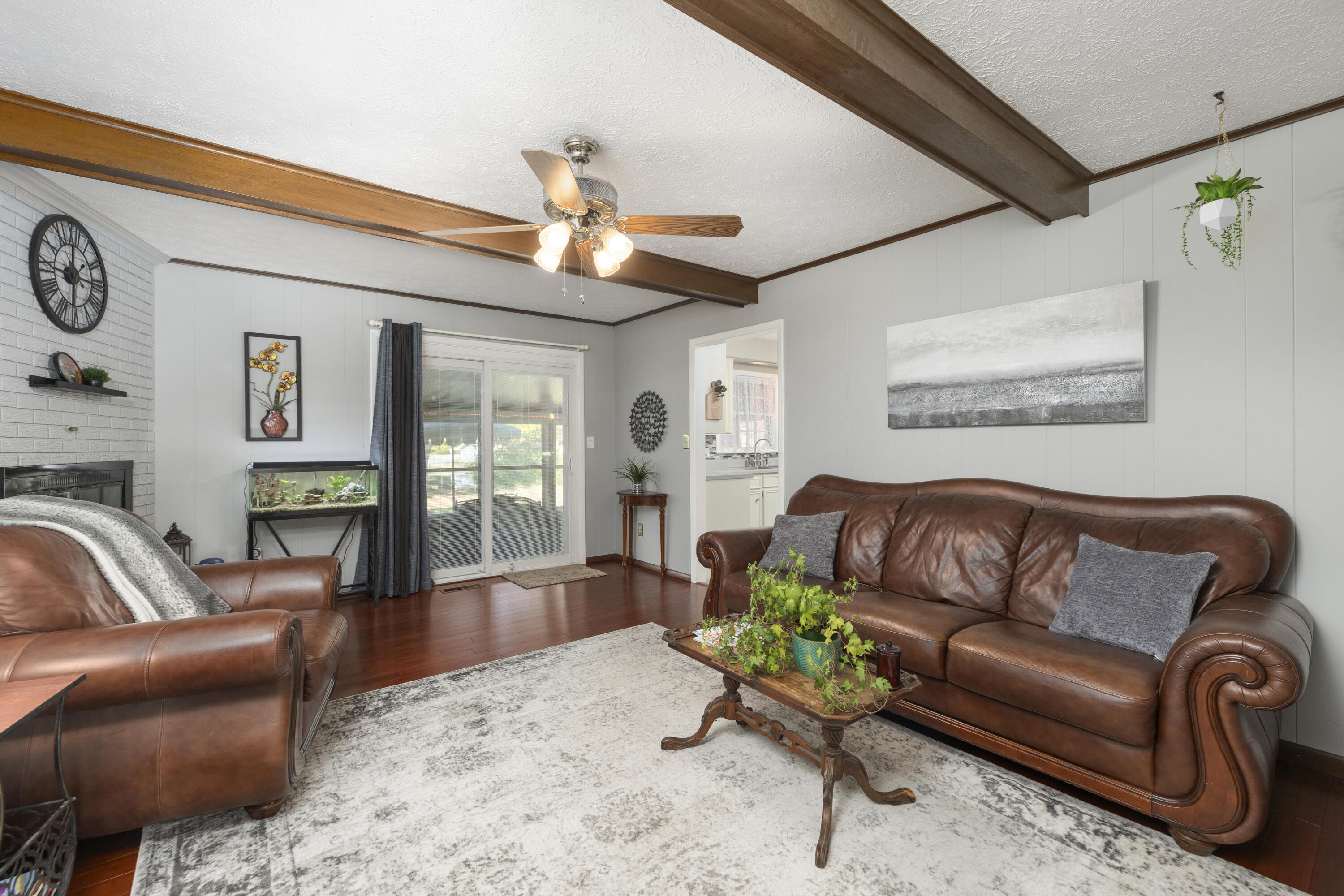 3145 South Glenhaven Avenue Property Photo 11