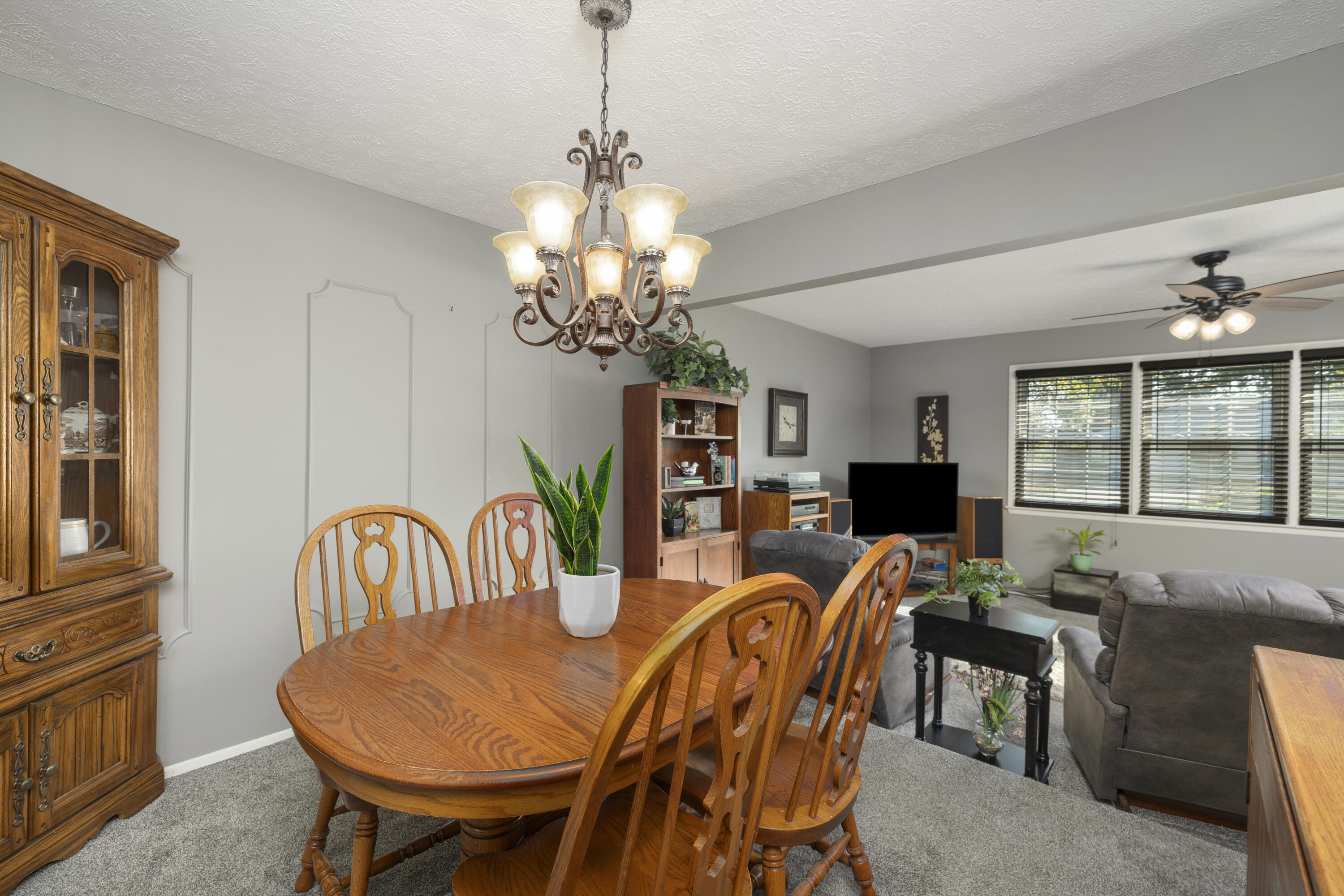 3145 South Glenhaven Avenue Property Photo 21