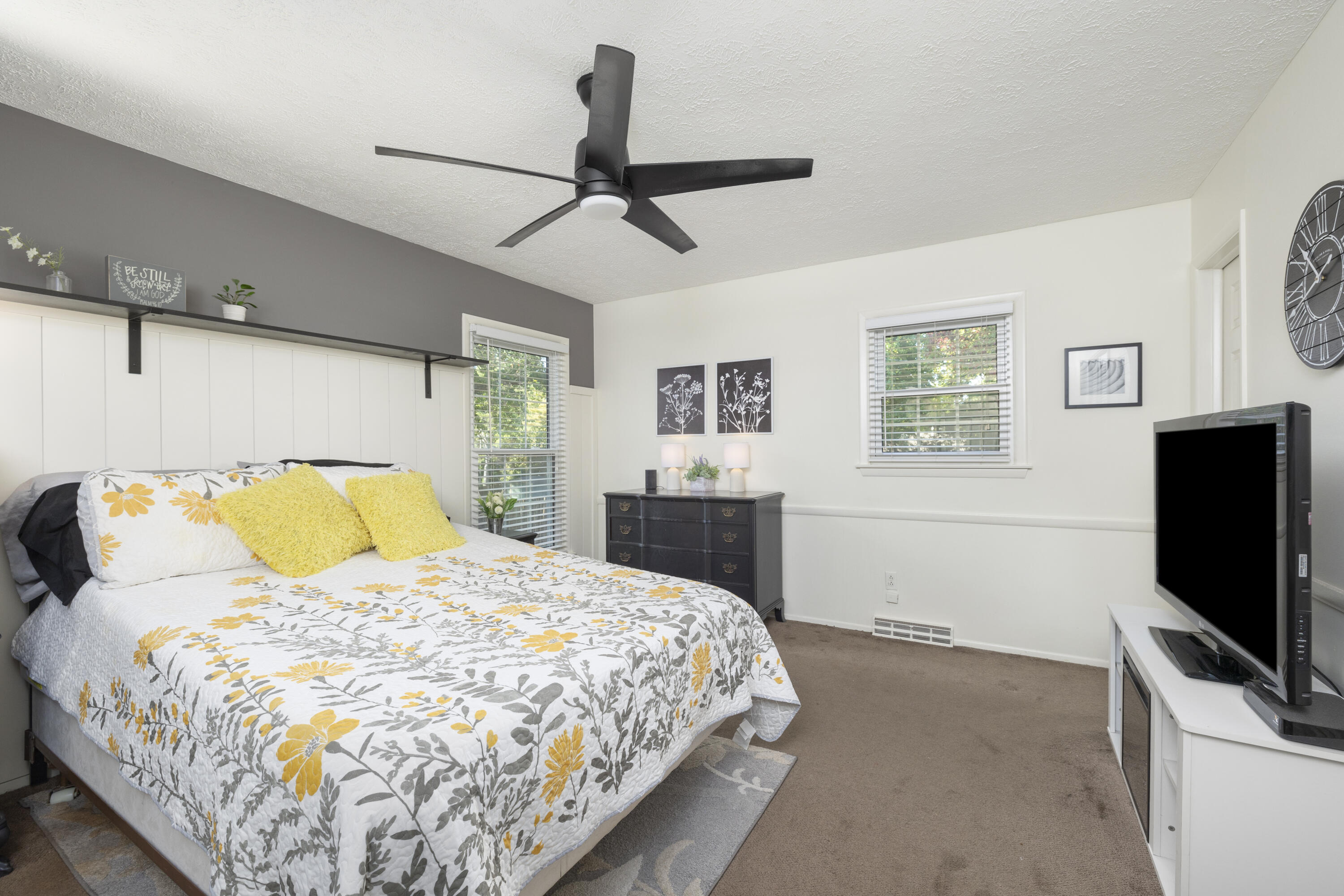 3145 South Glenhaven Avenue Property Photo 34