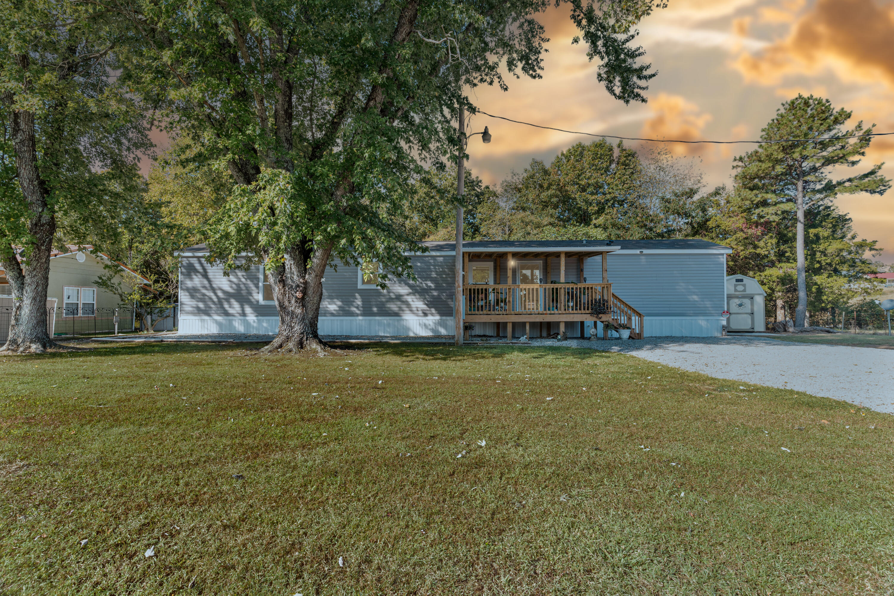 7789 State Hwy 176 Property Photo 4