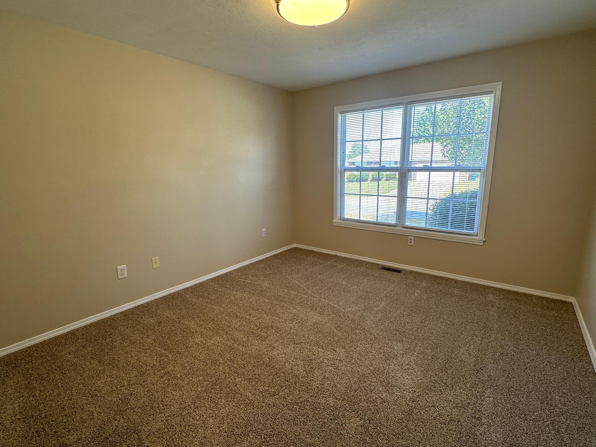 5711 South Shiloh Battle Court Property Photo 12
