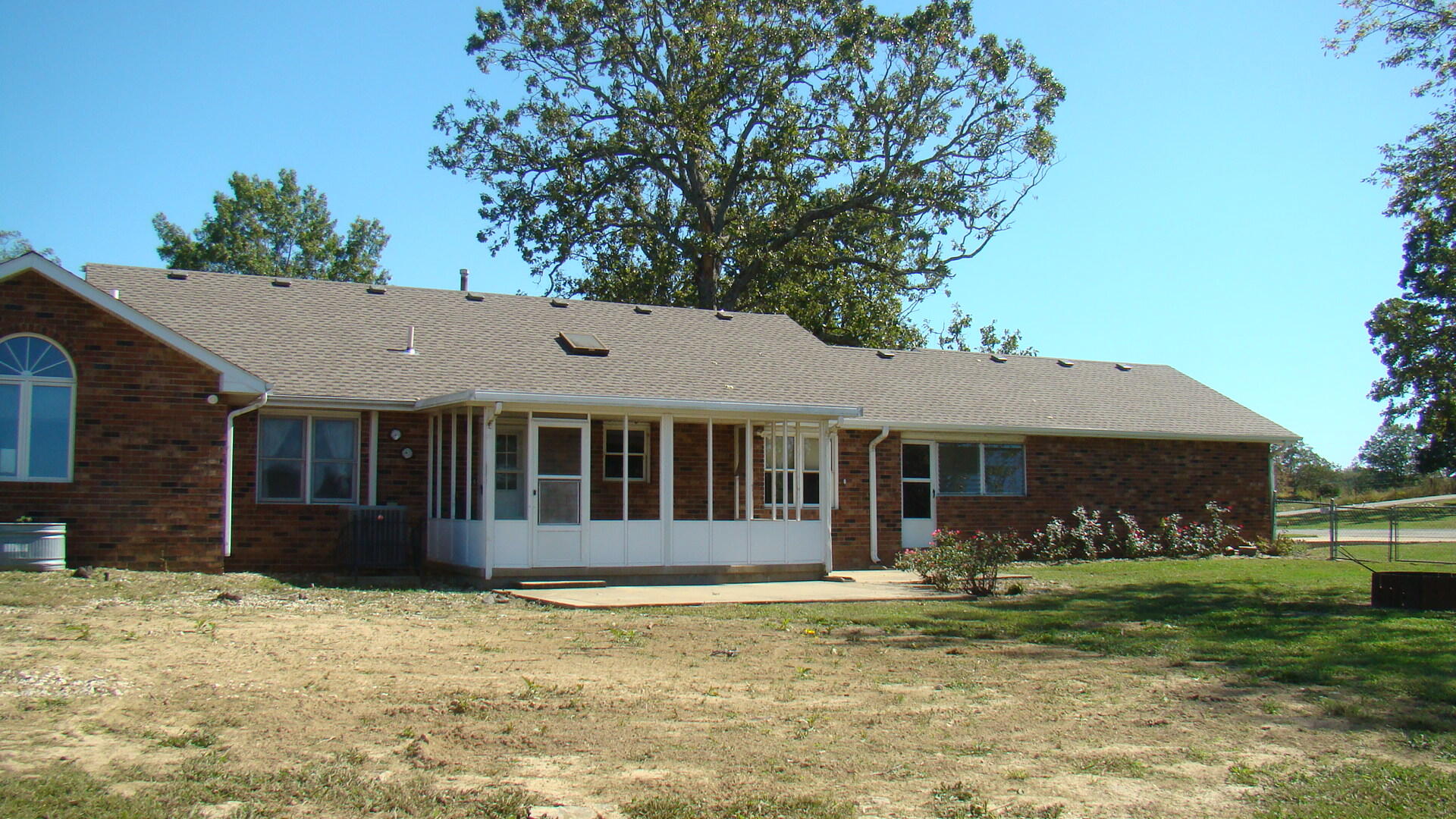 1003 County Road 3030 Property Photo 5