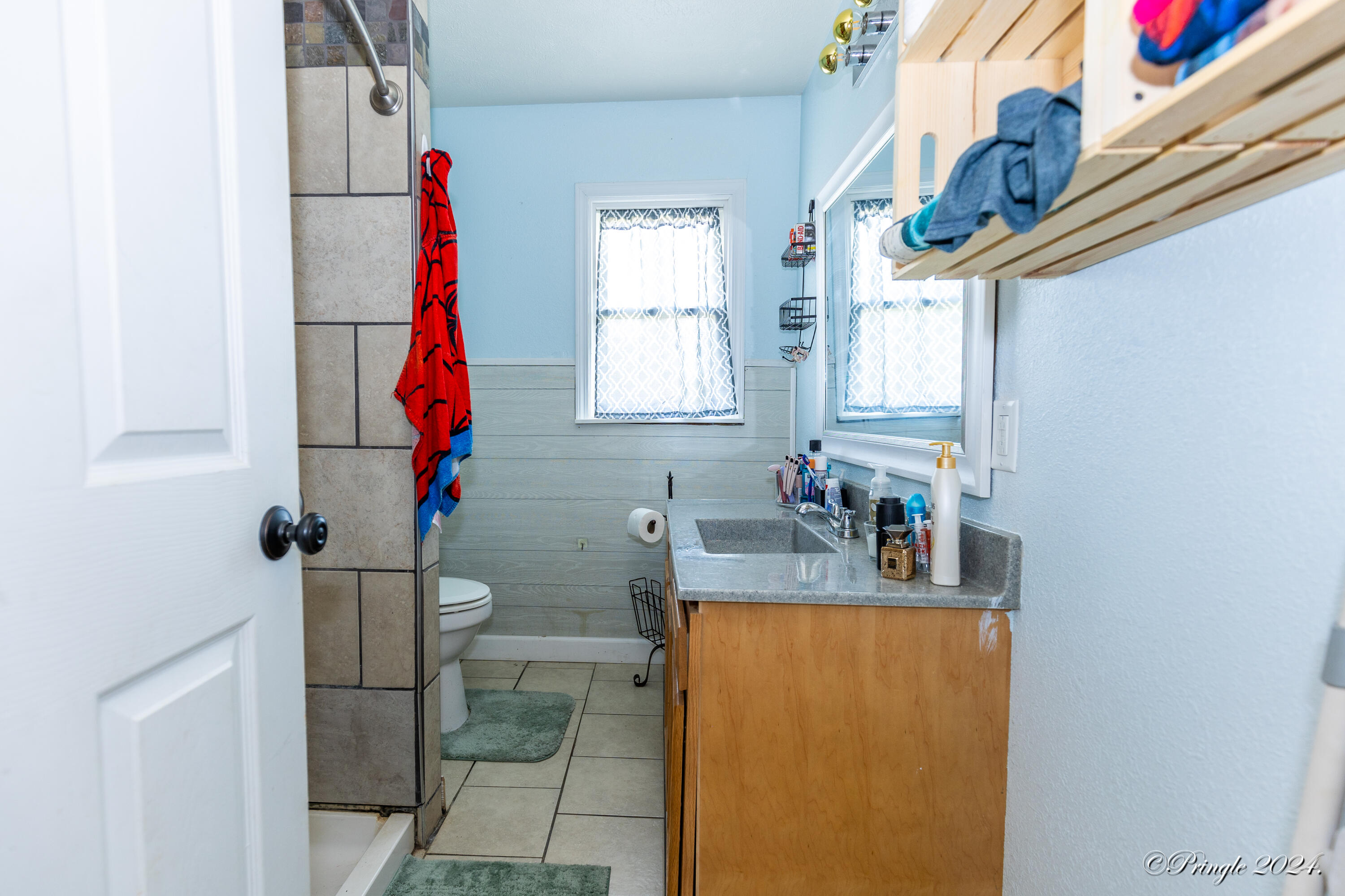 9744 County Road 8270 Property Photo 10