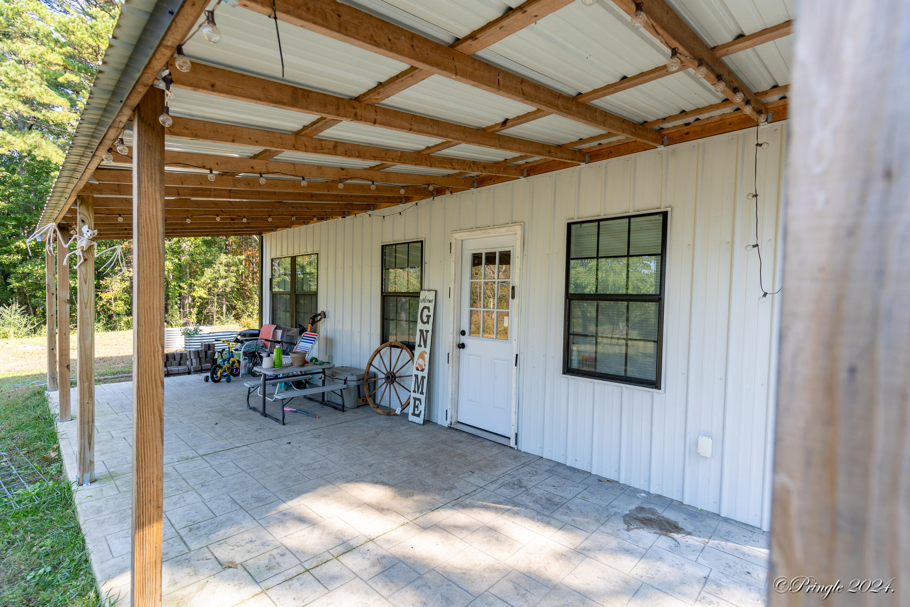 9744 County Road 8270 Property Photo 24