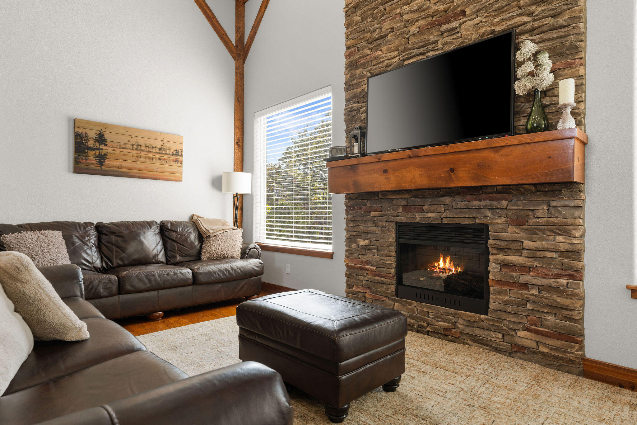 219 Deep Forest Drive Property Photo 15
