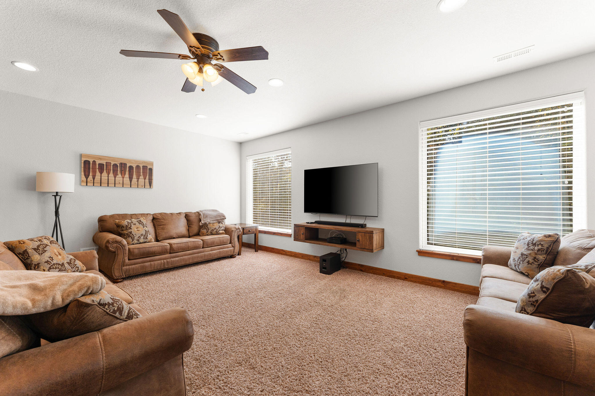219 Deep Forest Drive Property Photo 34