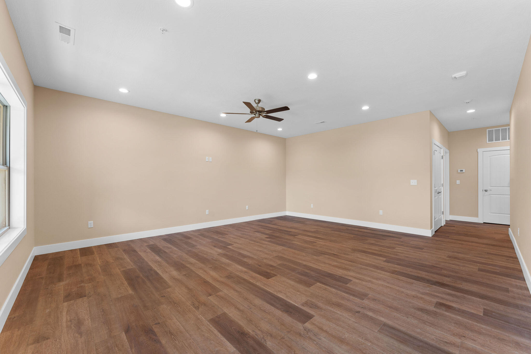 145 Snapper Street Property Photo 44