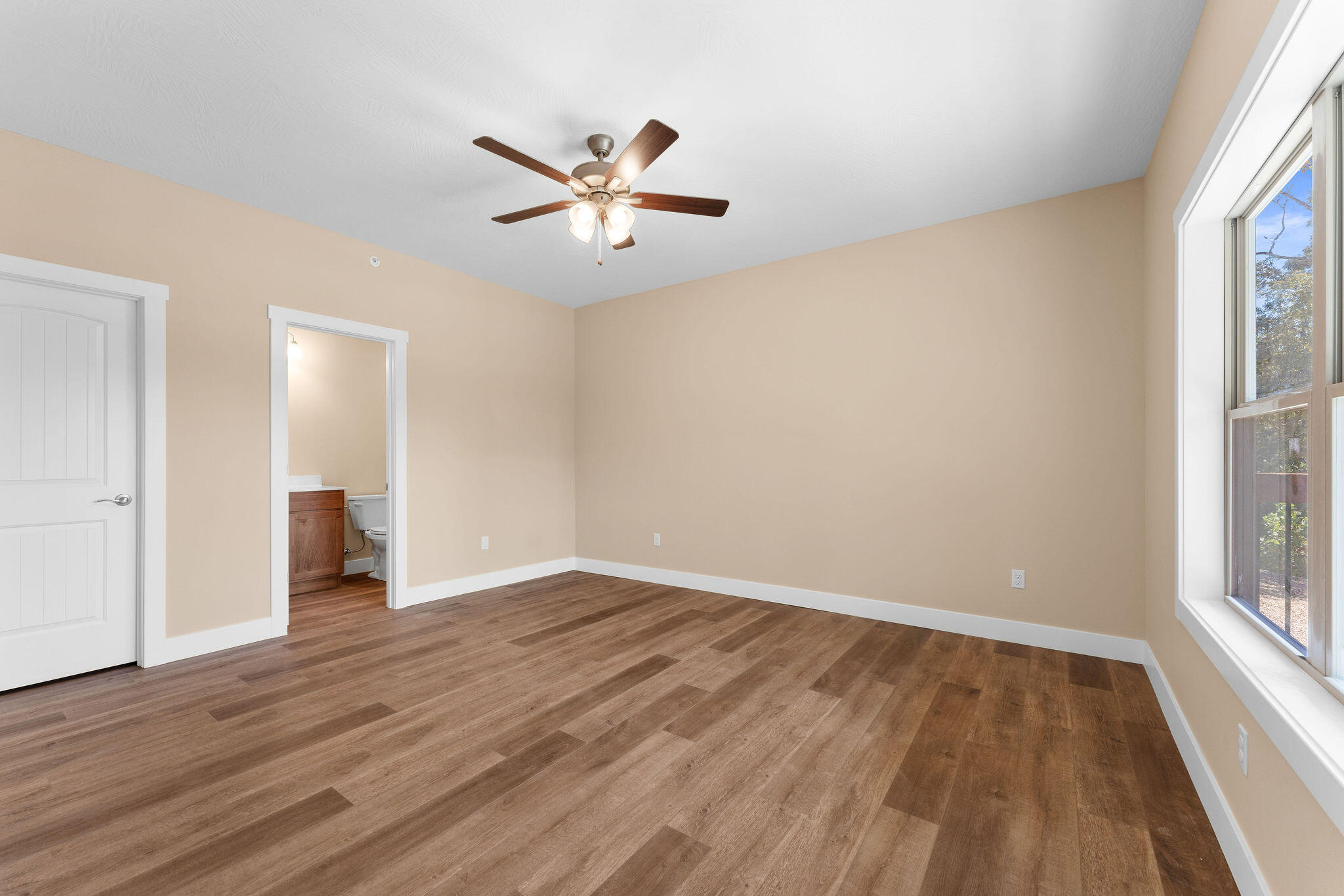 145 Snapper Street Property Photo 46