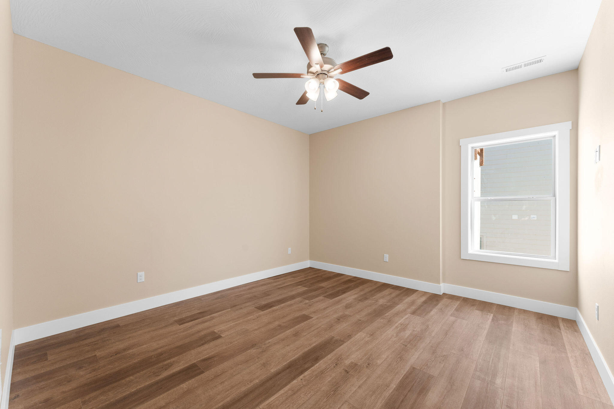 145 Snapper Street Property Photo 52
