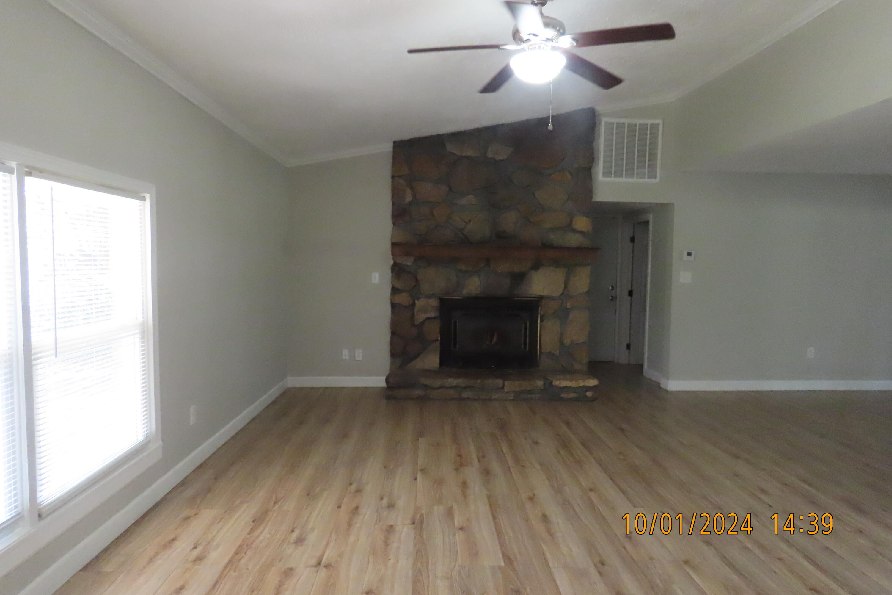 1504 South 14th Avenue Property Photo 5