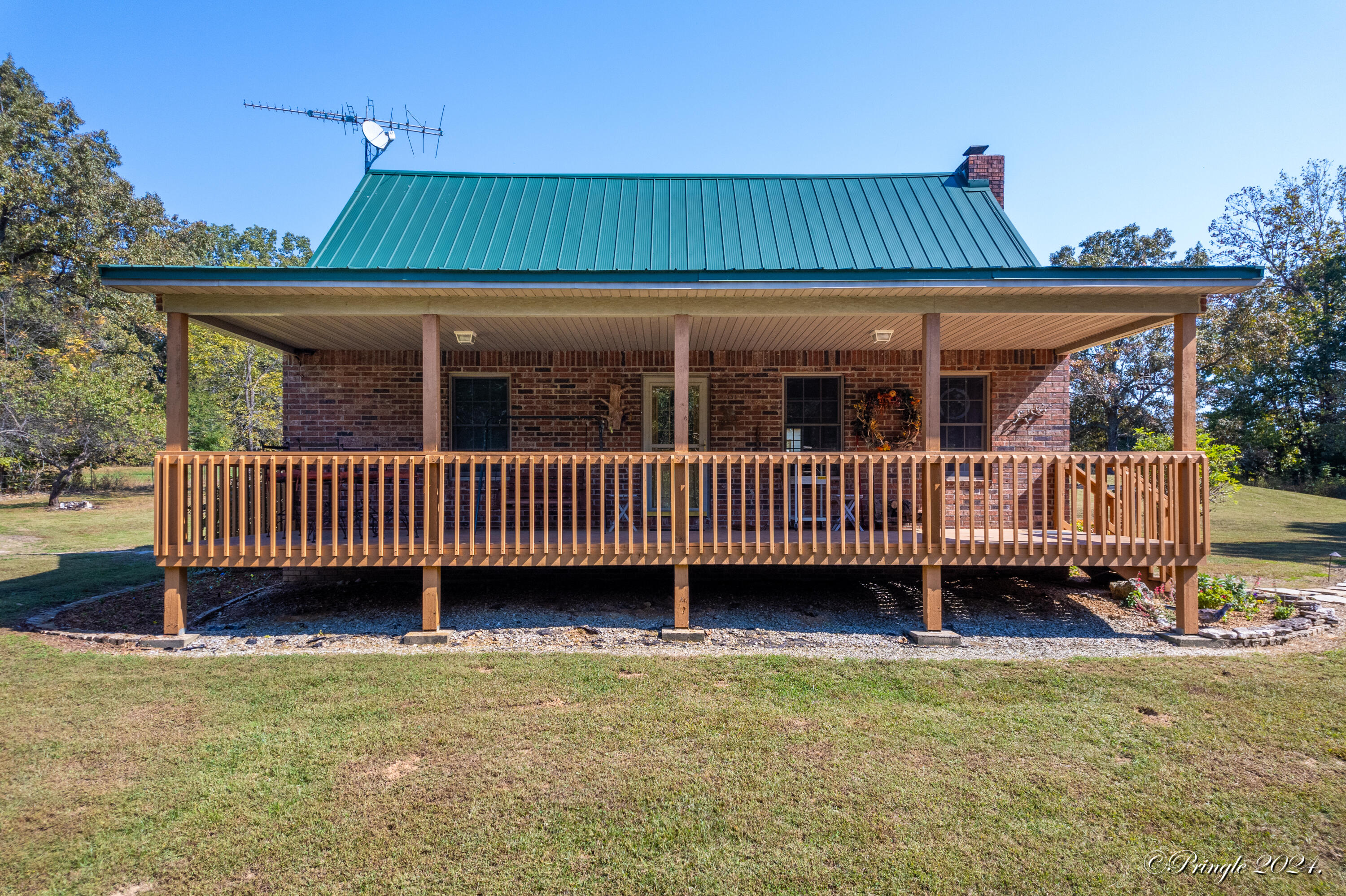 5275 County Road 9720 Property Photo 4