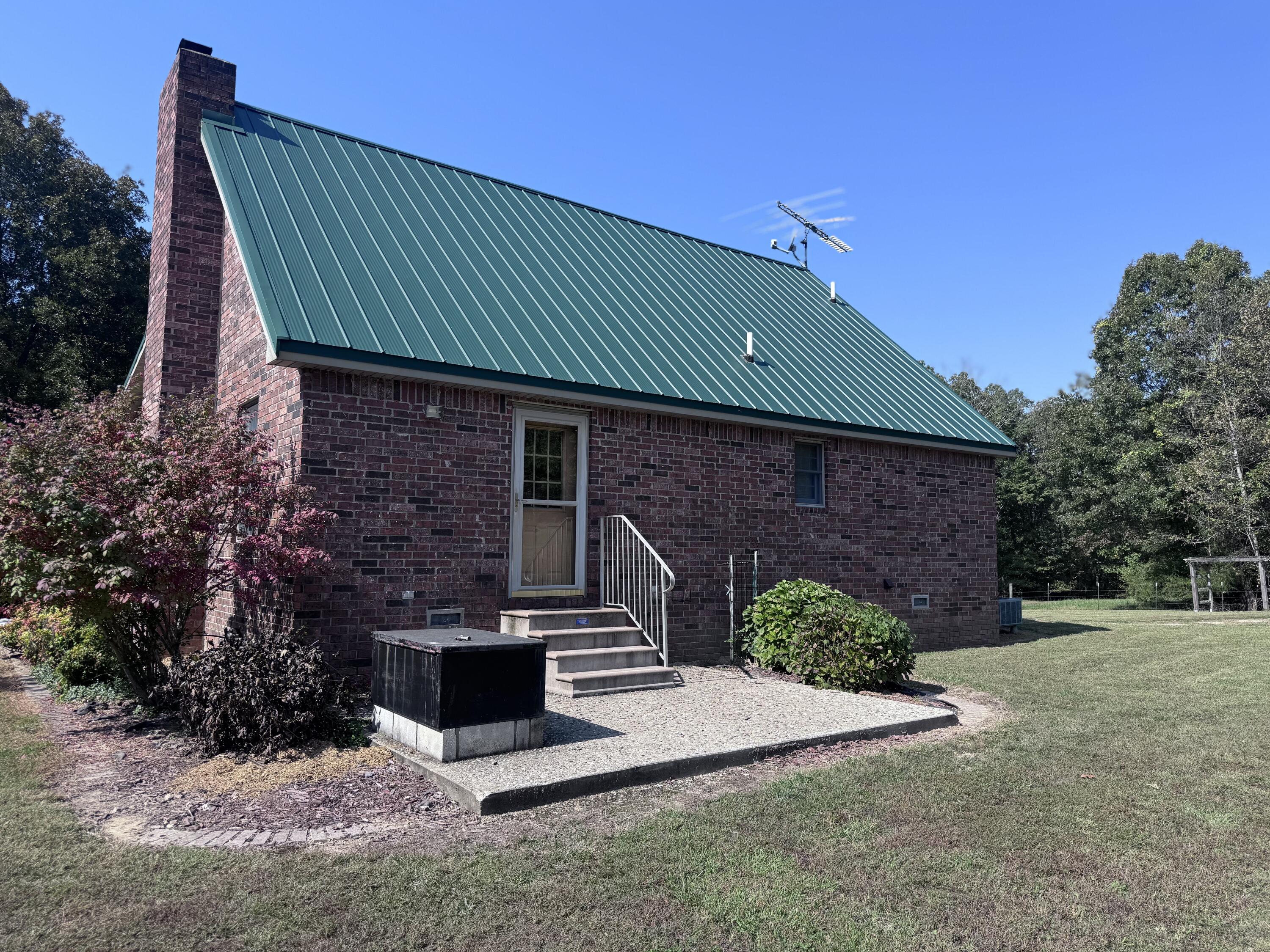 5275 County Road 9720 Property Photo 6