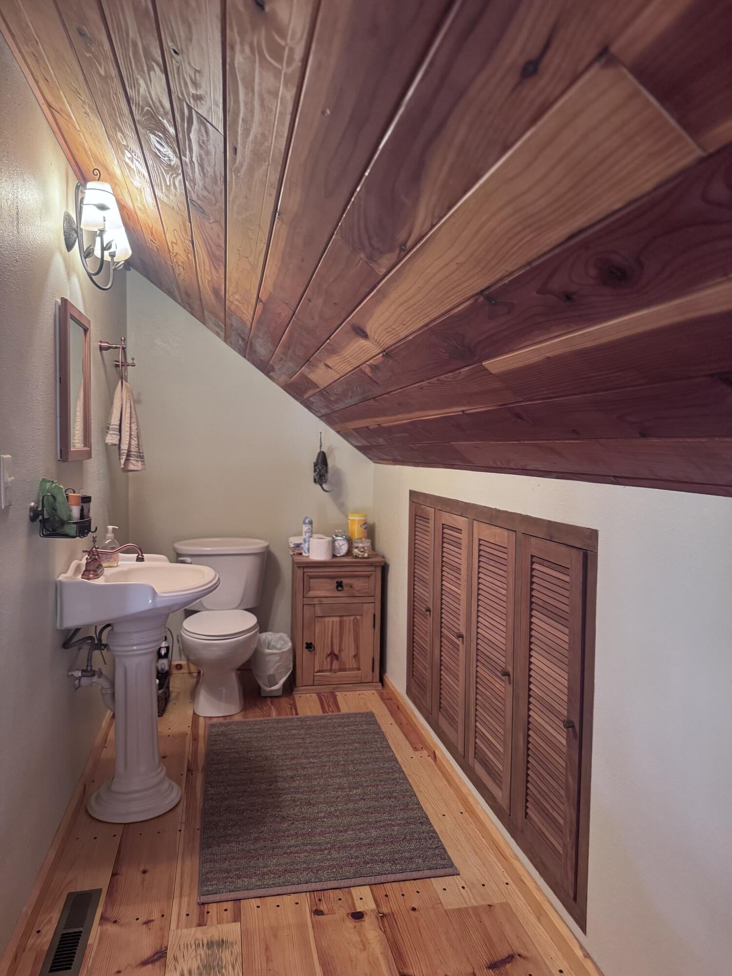 5275 County Road 9720 Property Photo 16
