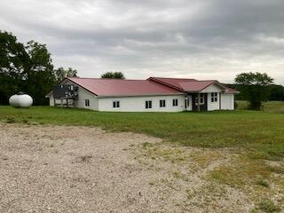 20303 Us Highway 54 Property Photo 2