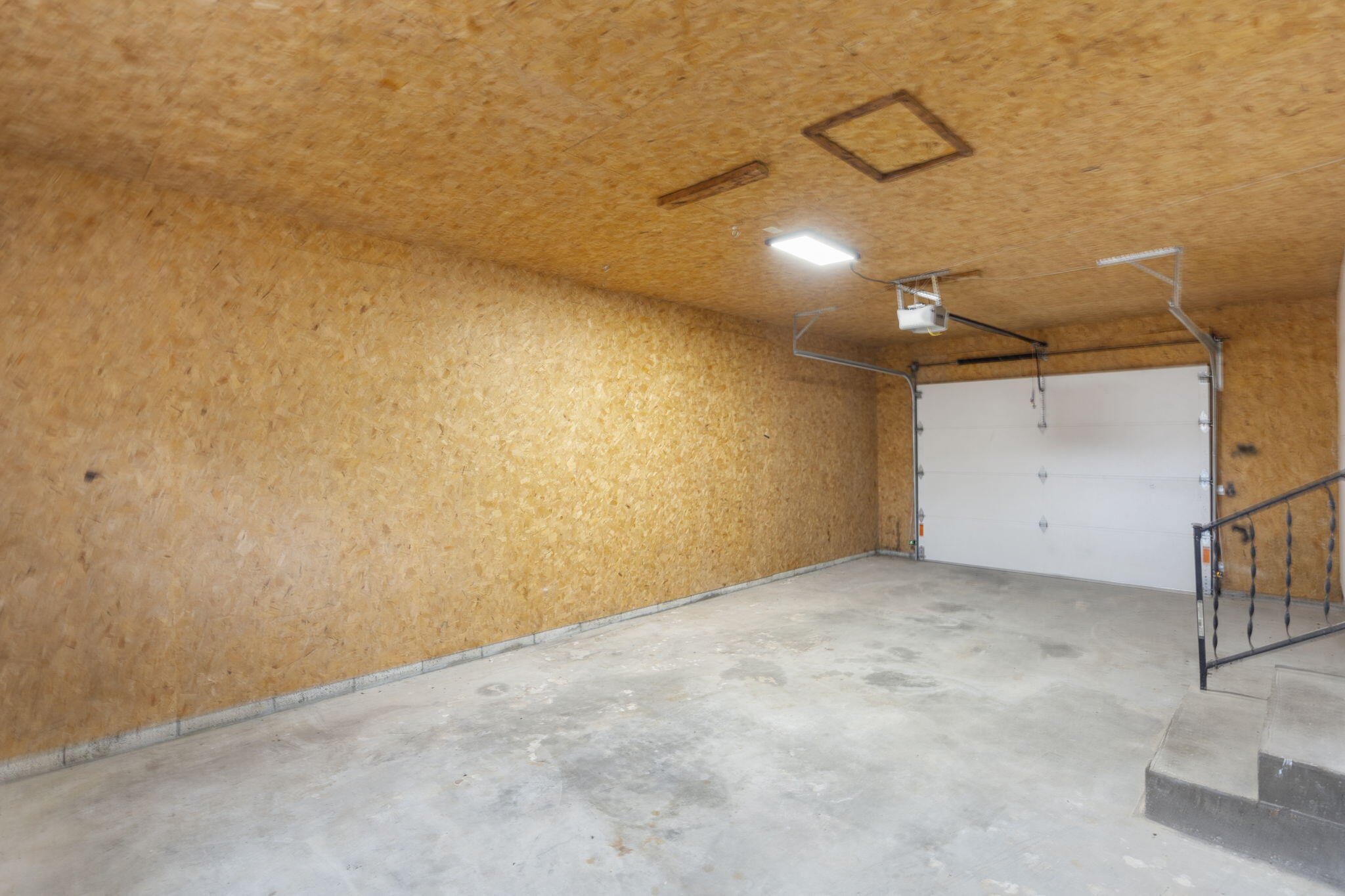 20303 Us Highway 54 Property Photo 9