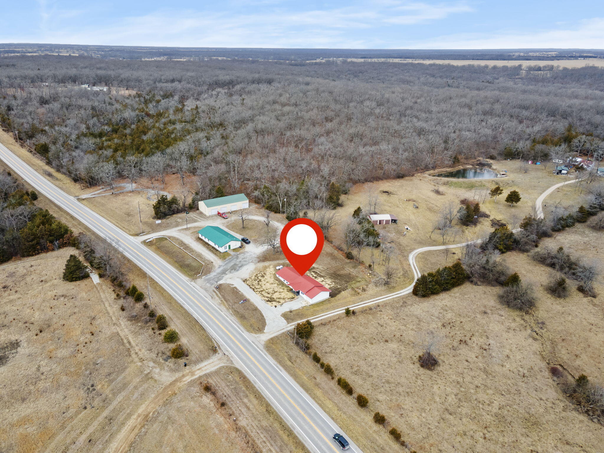 20303 Us Highway 54 Property Photo 40