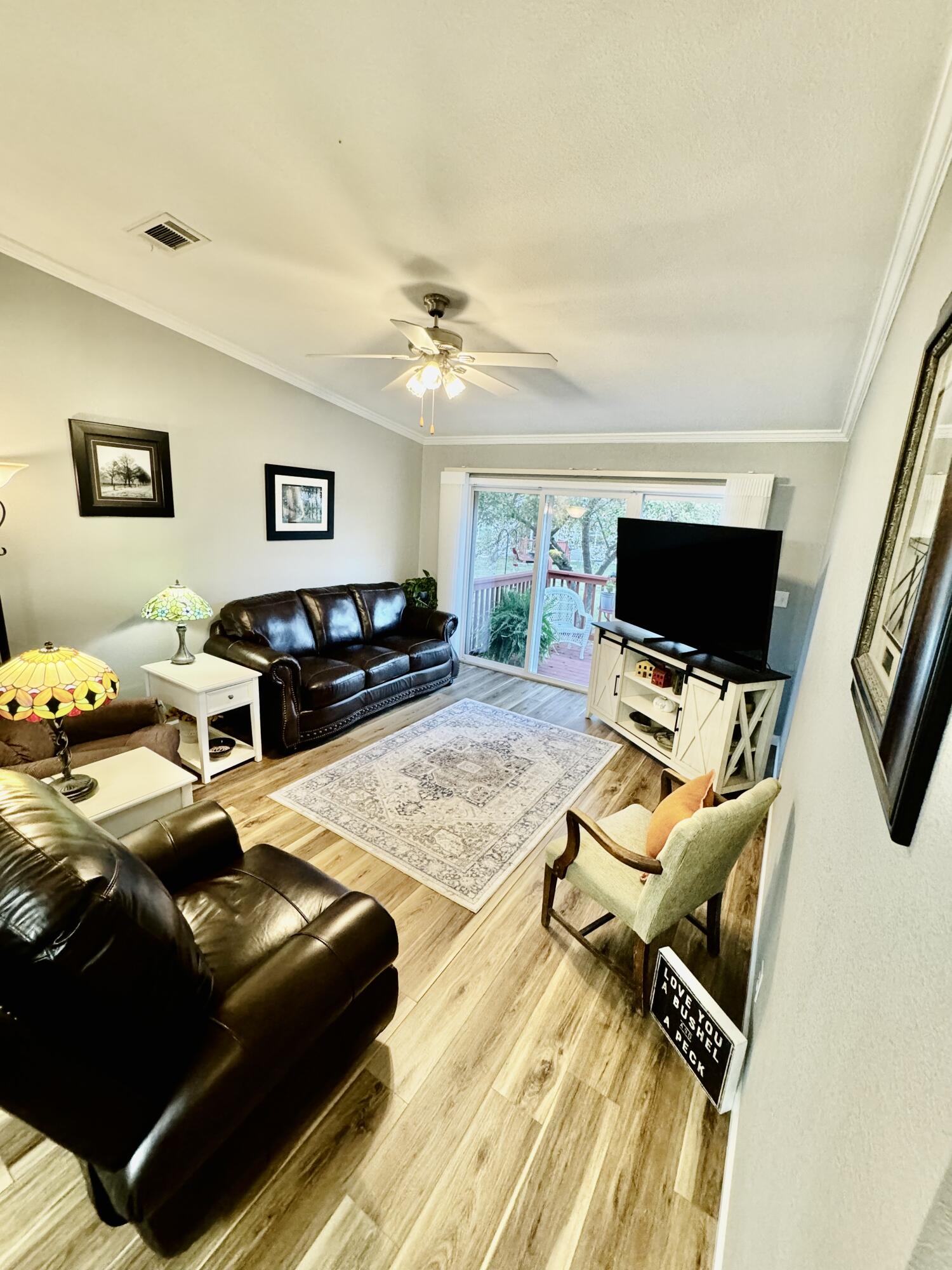 540 Van Buren Road Property Photo 24