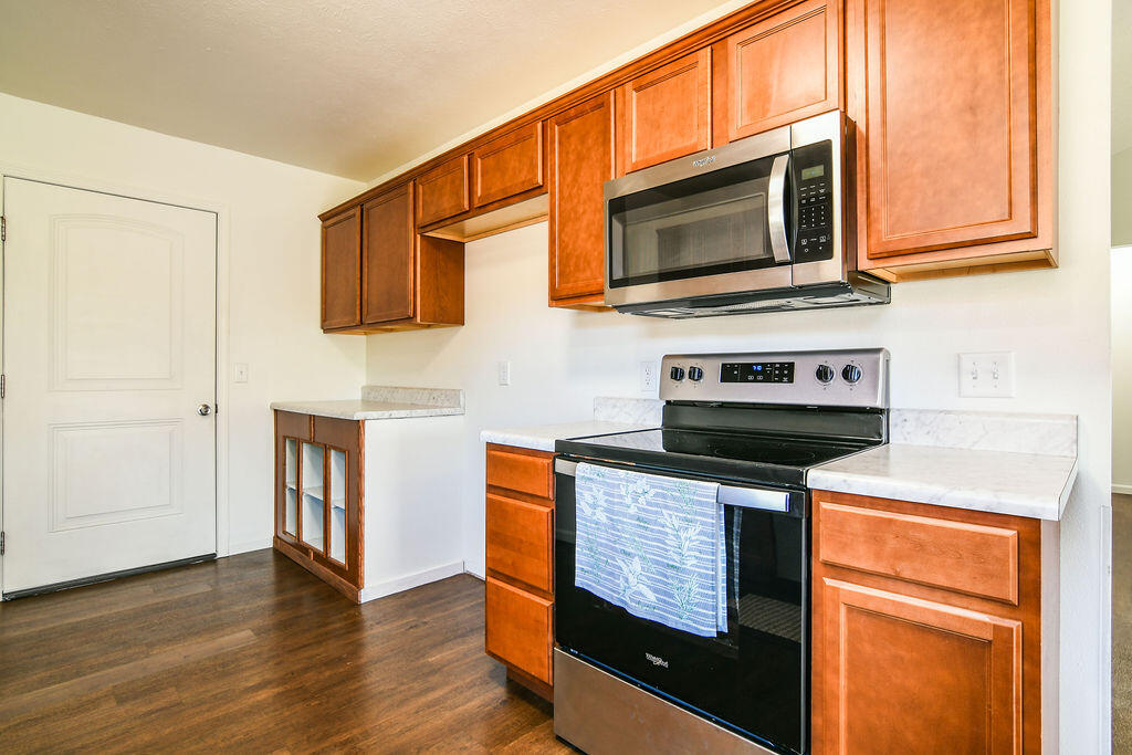 343 Cedar Glade Drive Property Photo 10