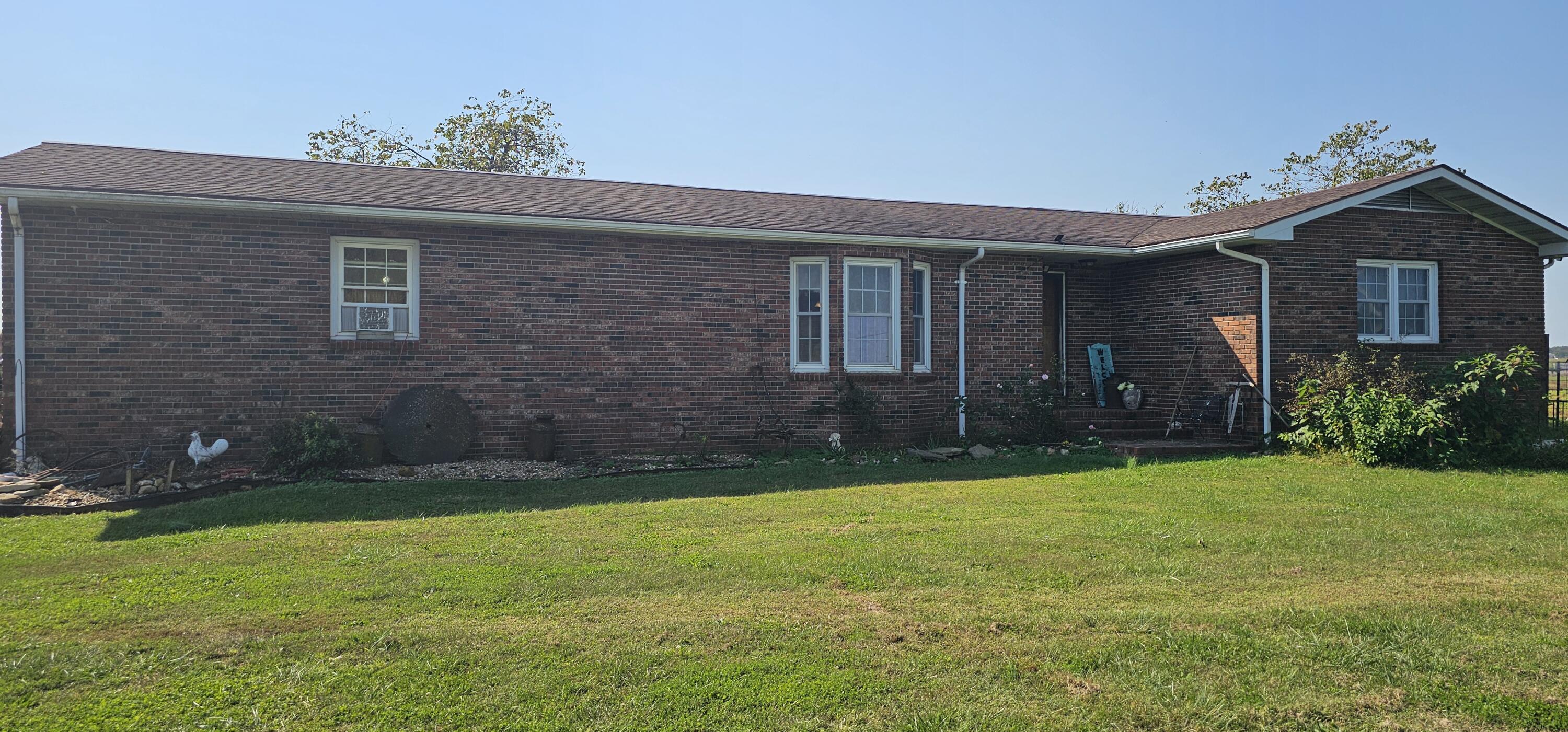 6604 County Road 8240 Property Photo 25