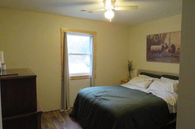 1351 Highway K Property Photo 4