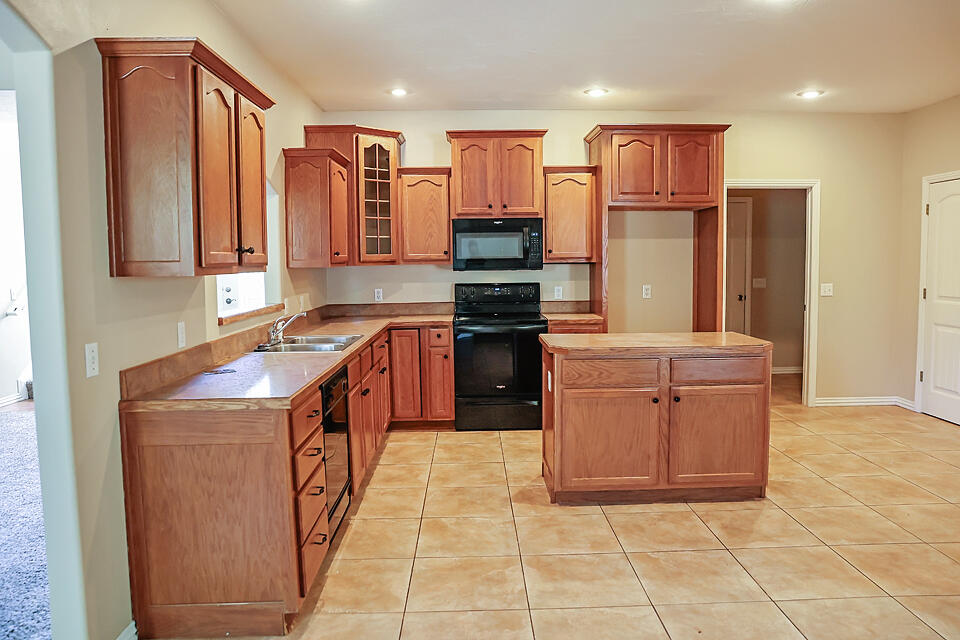 4480 South Ian Road Property Photo 5