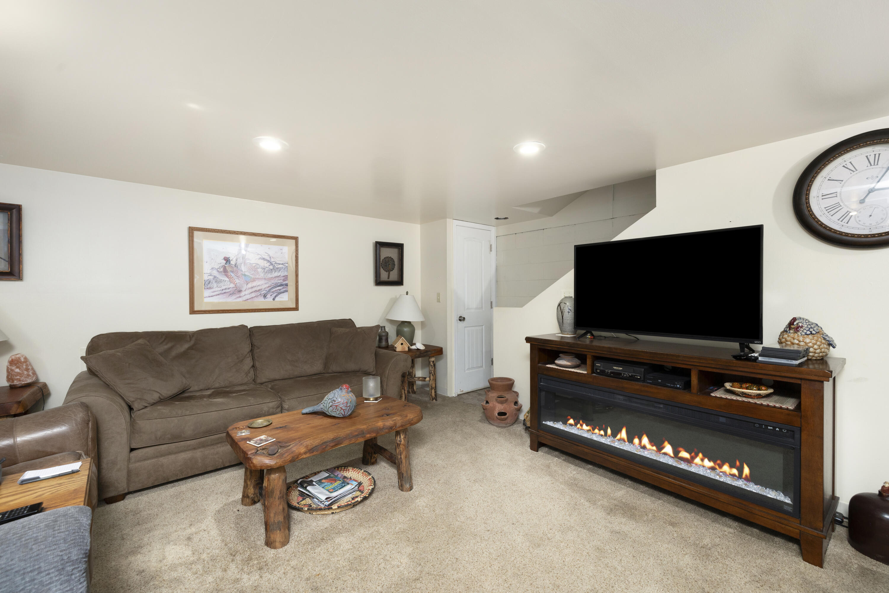 859 Wayland Drive Property Photo 19