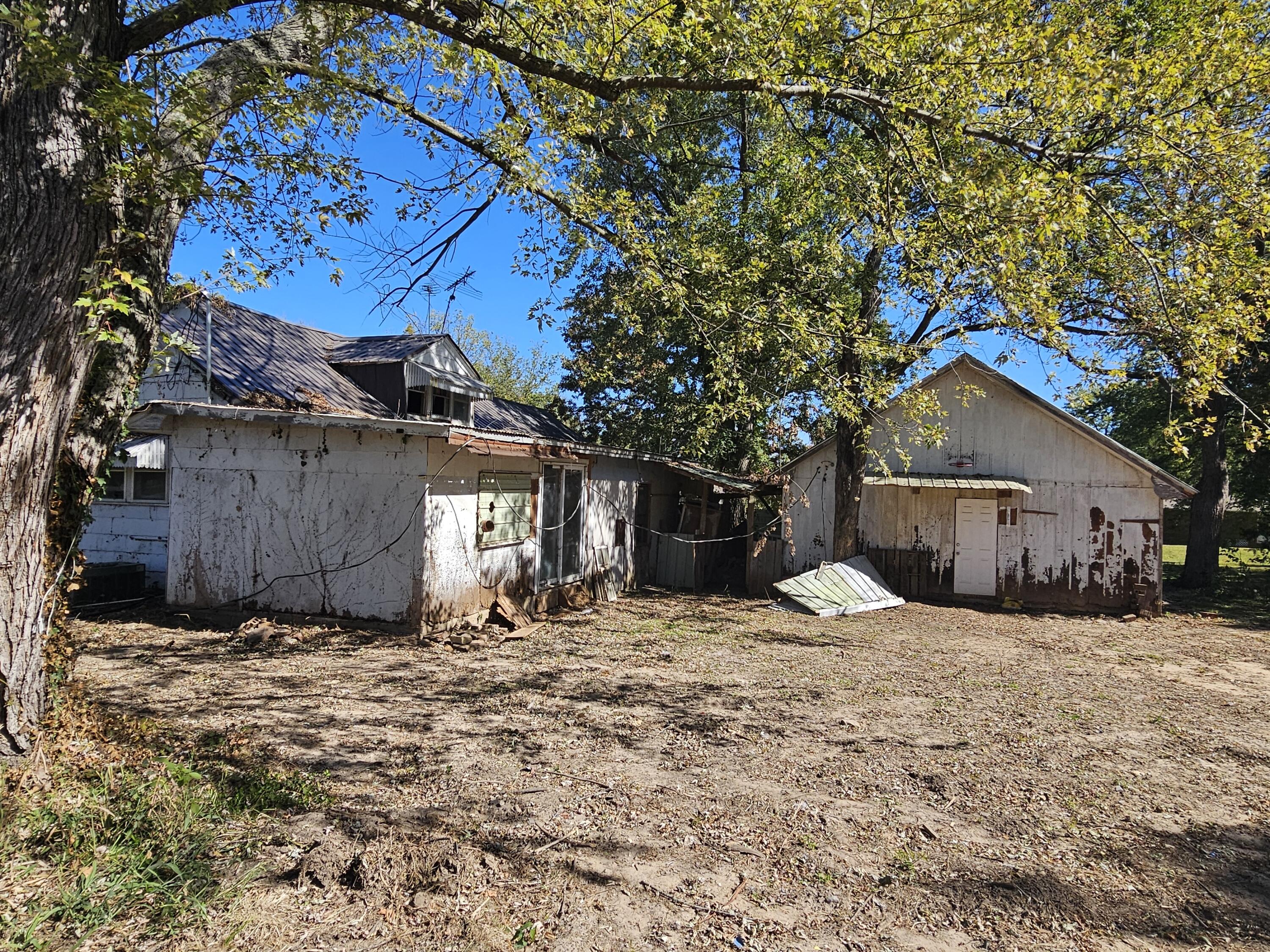 204 East Olive Street Property Photo 6