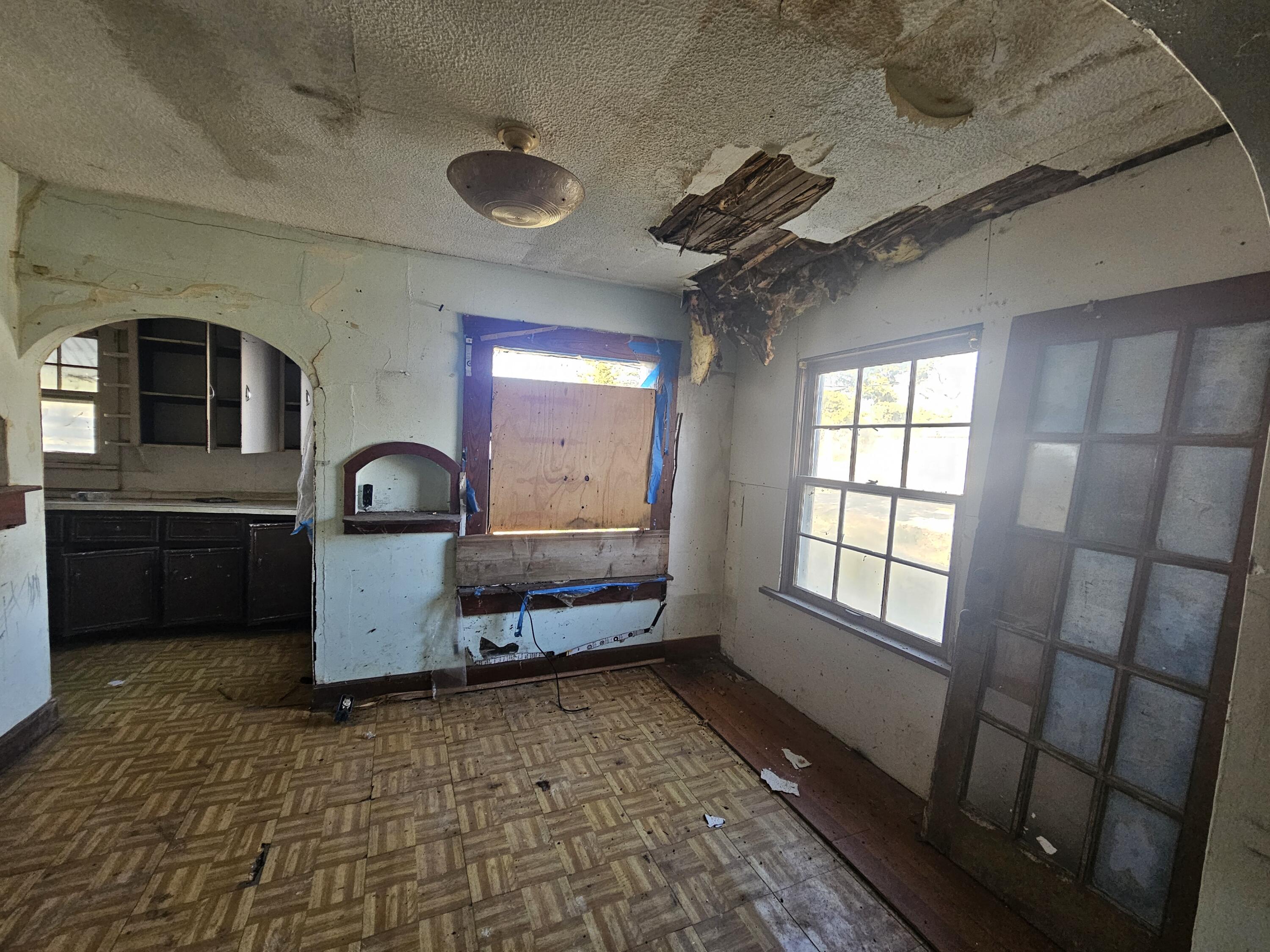 204 East Olive Street Property Photo 15